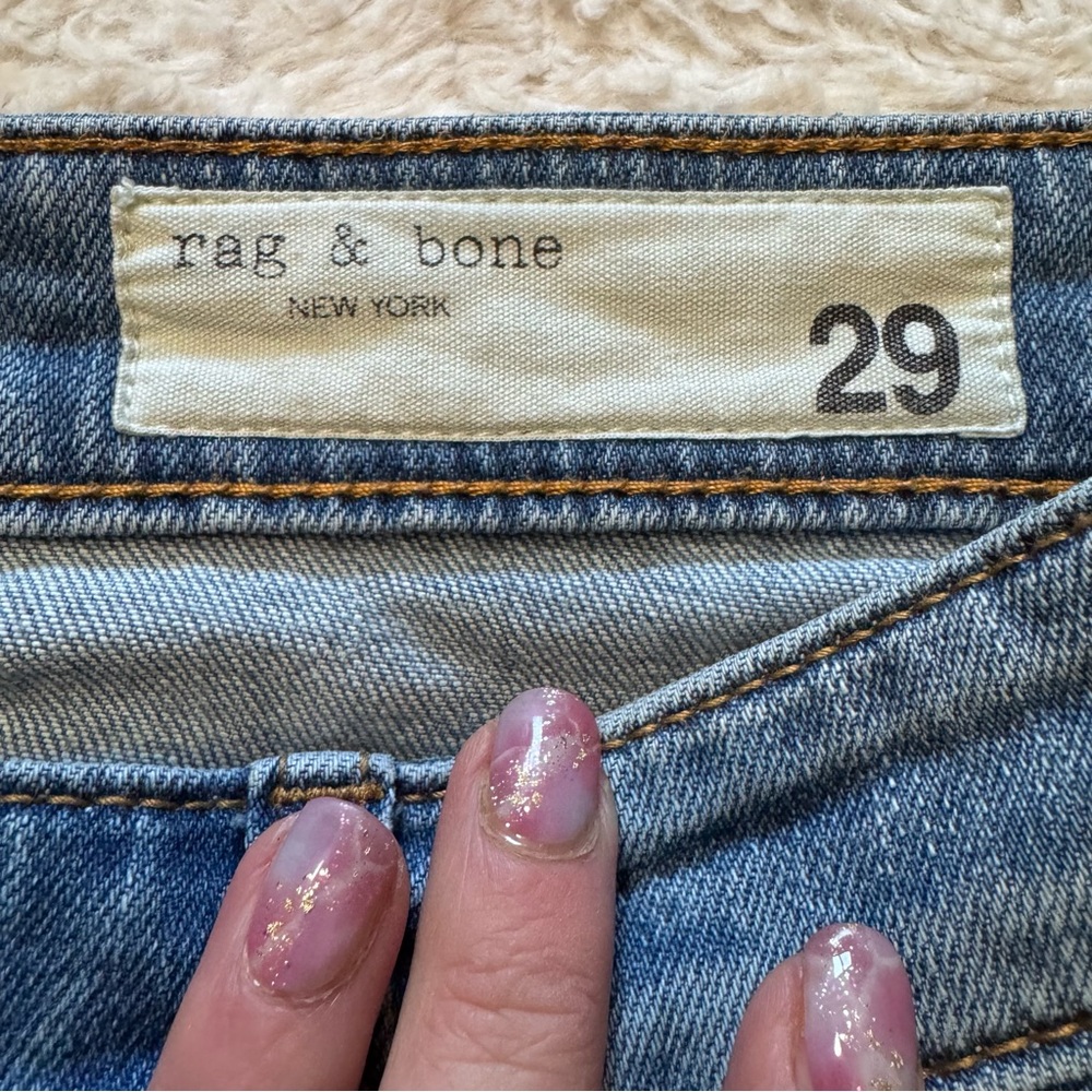 Rag & Bone Dre Low-Rise Slim Boyfriend Jeans Light Wash Distressed Size 29 - Picture 7 of 8